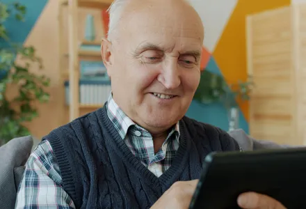 Tablette pour senior : j'ai cherché pendant deux ans avant de trouver quelque chose de simple